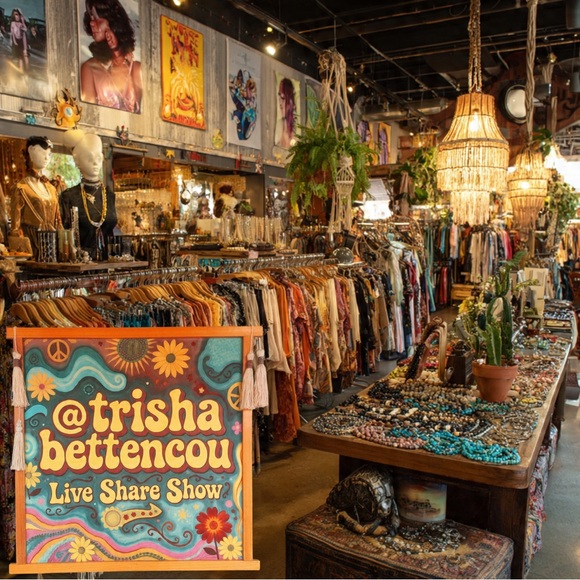 Accessories - Live show